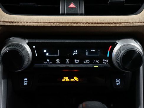 Certified 2025 Toyota RAV4 LE image 20