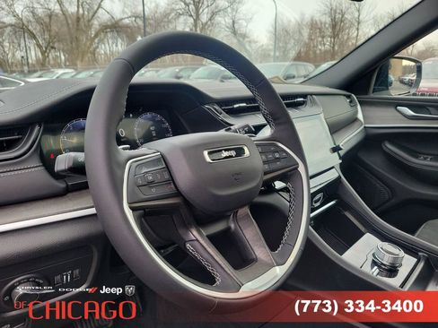 New 2026 Jeep Grand Cherokee Laredo image 17