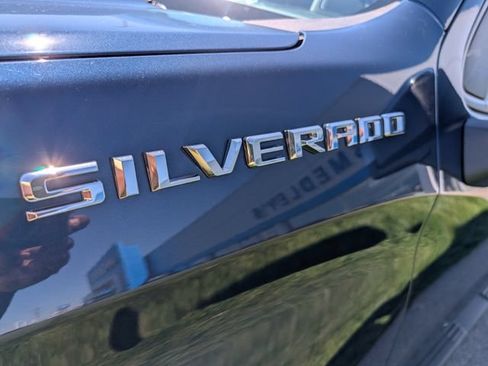 Used 2023 Chevrolet Silverado 1500 LT w/ Convenience Package II AWD/4WD image 29