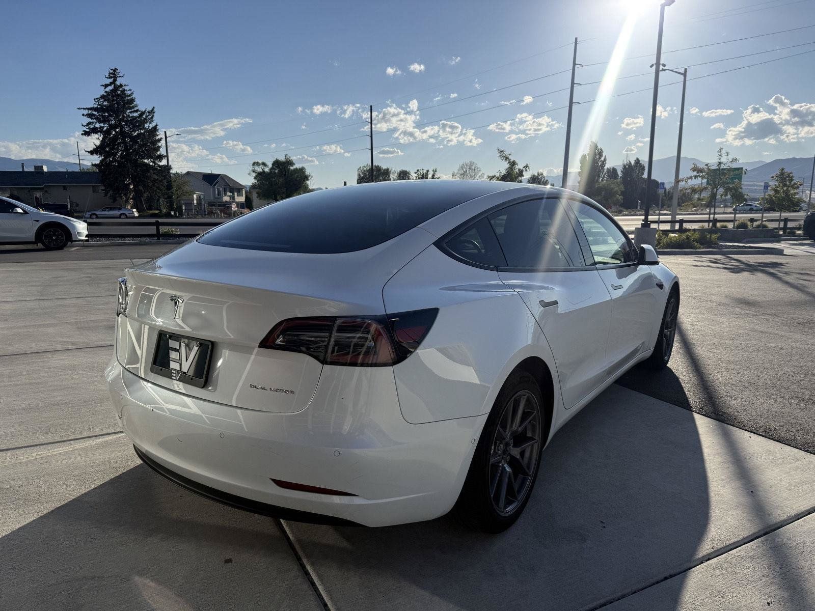 Used 2021 Tesla Model 3 Long Range AWD/4WD image 8