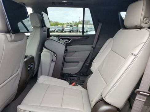 New 2026 GMC Yukon Elevation w/ Elevation Premium Package image 11