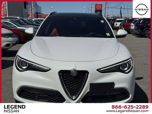 Used 2020 Alfa Romeo Stelvio Ti Sport w/ Quick Order Package 22S Sport AWD/4WD image 2