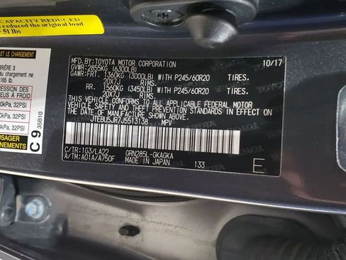 Used 2018 Toyota 4Runner Limited image 41