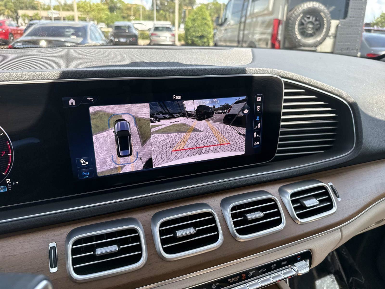 Certified 2024 Mercedes-Benz GLE 350 4MATIC image 26