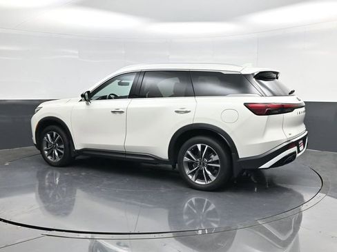 Used 2023 INFINITI QX60 Luxe w/ Vision Package image 5