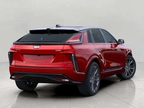 New 2026 Cadillac Lyriq V w/ LPO, Floor Liner Package AWD/4WD image 4