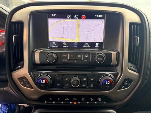 Used 2015 GMC Sierra 2500 Denali w/ Duramax Plus Package AWD/4WD image 31