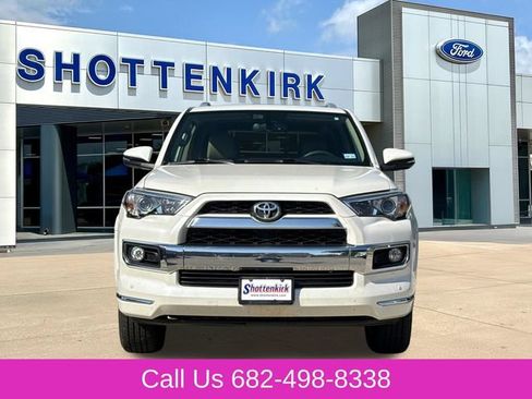 Used 2018 Toyota 4Runner Limited RWD image 2