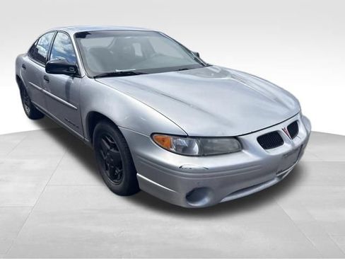 Used 2003 Pontiac Grand Prix SE FWD image 7