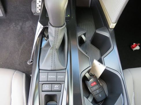 Certified 2026 Toyota Camry SE image 23