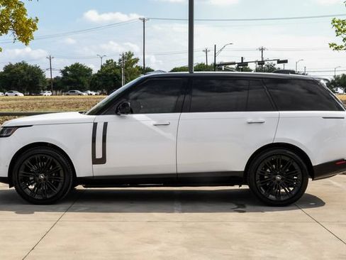 Used 2024 Land Rover Range Rover Long Wheelbase SE AWD/4WD image 15