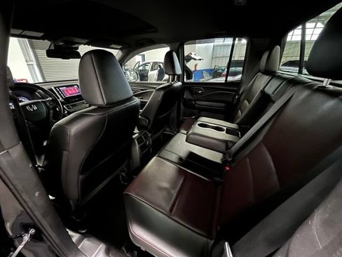 Used 2017 Honda Ridgeline Black Edition image 15