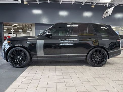 Used 2019 Land Rover Range Rover Autobiography image 6