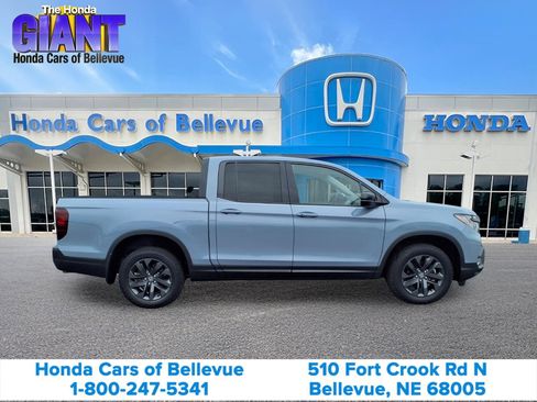 Certified 2023 Honda Ridgeline Sport image 10