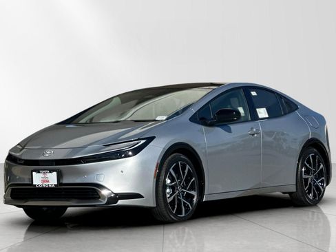 New 2026 Toyota Prius Plug-In Hybrid image 7