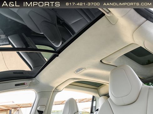 Used 2018 Tesla Model X 75D image 72