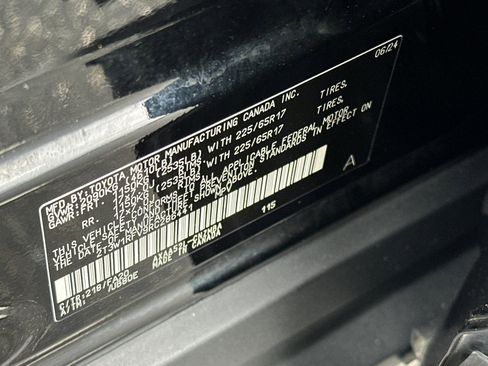 Used 2024 Toyota RAV4 XLE image 36