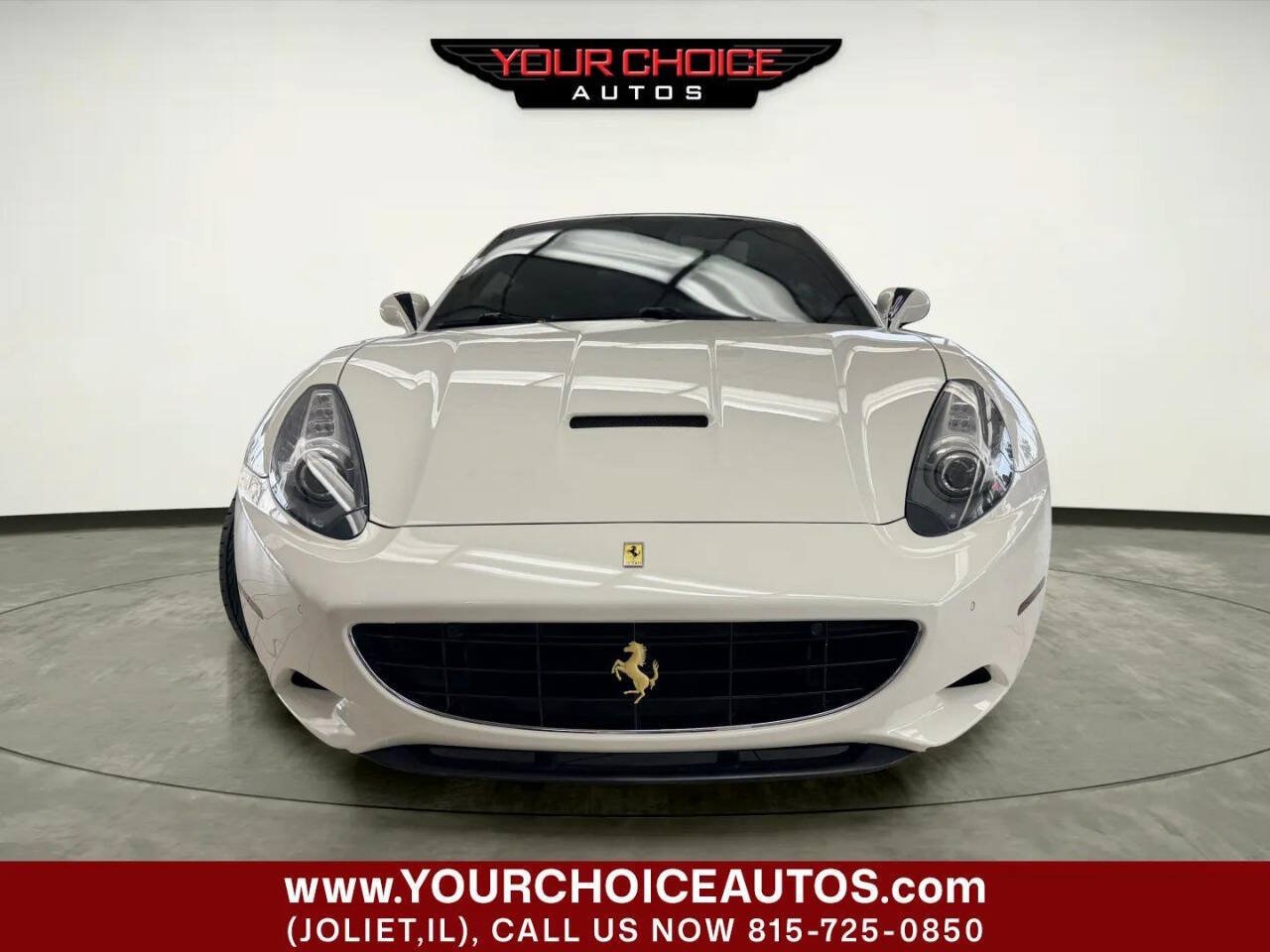 Used 2012 Ferrari California RWD image 22