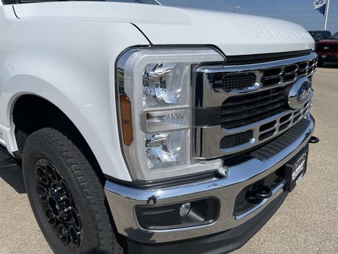 Used 2024 Ford F250 XLT image 34