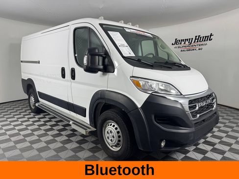 Used 2025 RAM ProMaster 2500 w/ U-Haul Equipment Group FWD image 6