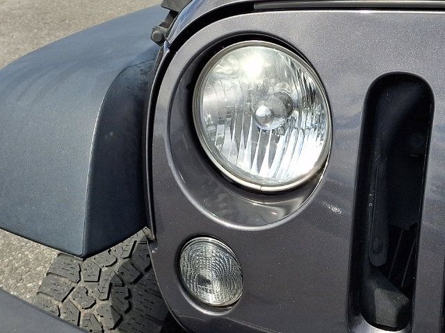 Used 2014 Jeep Wrangler Sport w/ Quick Order Package 24S AWD/4WD image 27