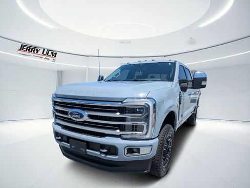 Used 2024 Ford F250 Limited w/ FX4 Off-Road Package AWD/4WD image 6