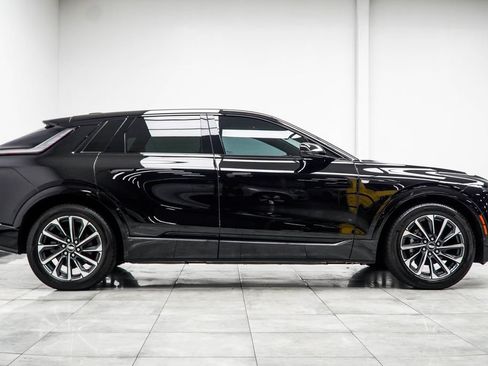 Used 2025 Cadillac Lyriq Sport w/ LPO, Floor Liner Package AWD/4WD image 8