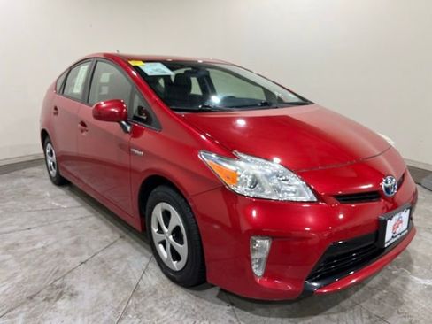 Used 2014 Toyota Prius Two image 31