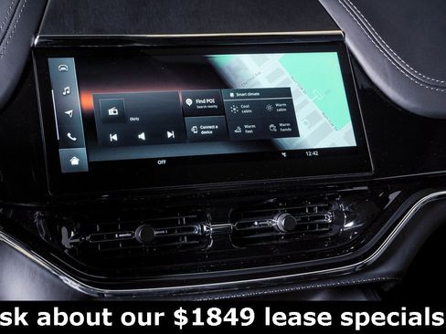 Used 2025 Aston Martin DBX 707 image 27