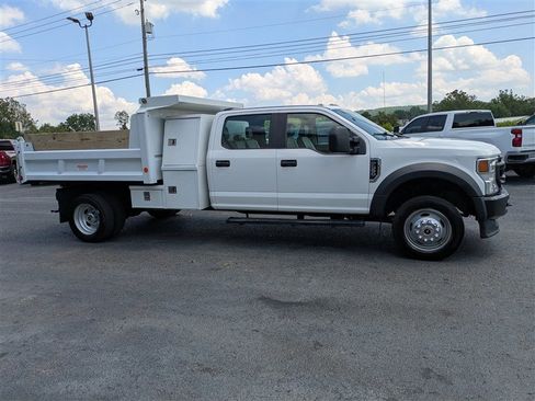 Used 2020 Ford F550 2WD Crew Cab Super Duty image 9