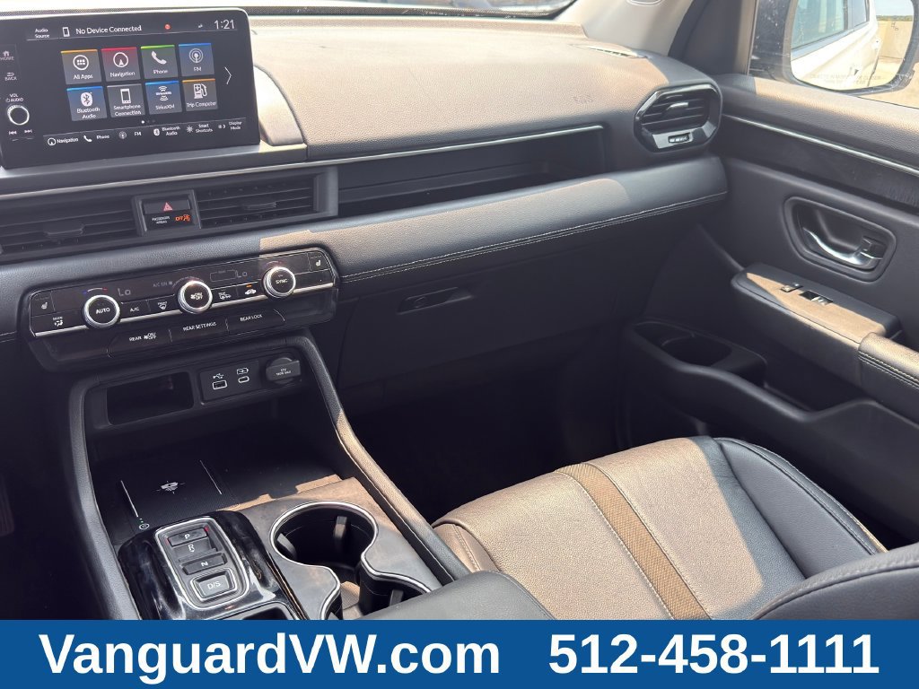 Used 2023 Honda Pilot Touring image 29
