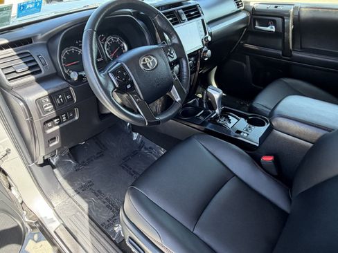 Certified 2023 Toyota 4Runner TRD Off-Road Premium w/ Off Road Premium Plus Package AWD/4WD image 27