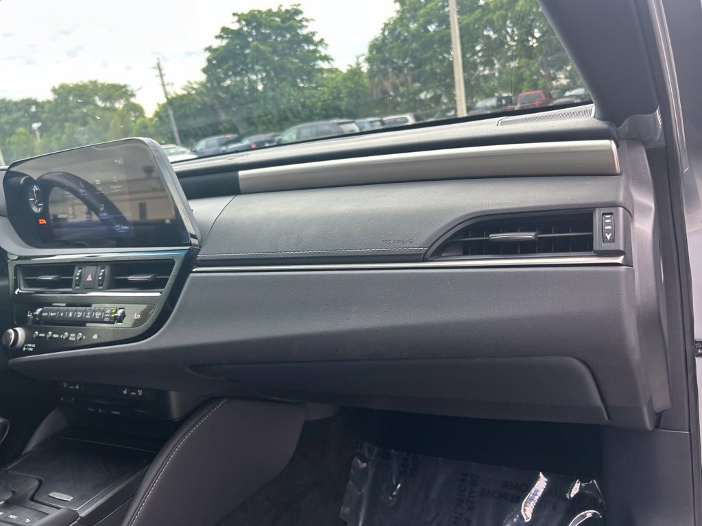 Used 2022 Lexus ES 350 F Sport w/ Accessory Package 2 FWD image 25