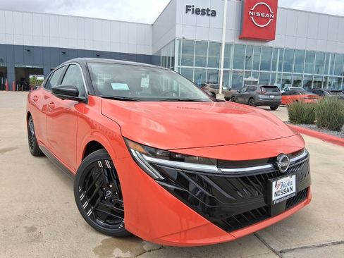 New 2026 Nissan Sentra SR w/ SR Premium Package FWD image 1