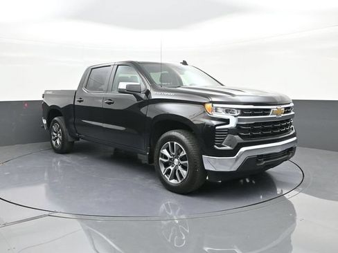Used 2023 Chevrolet Silverado 1500 LT AWD/4WD image 22