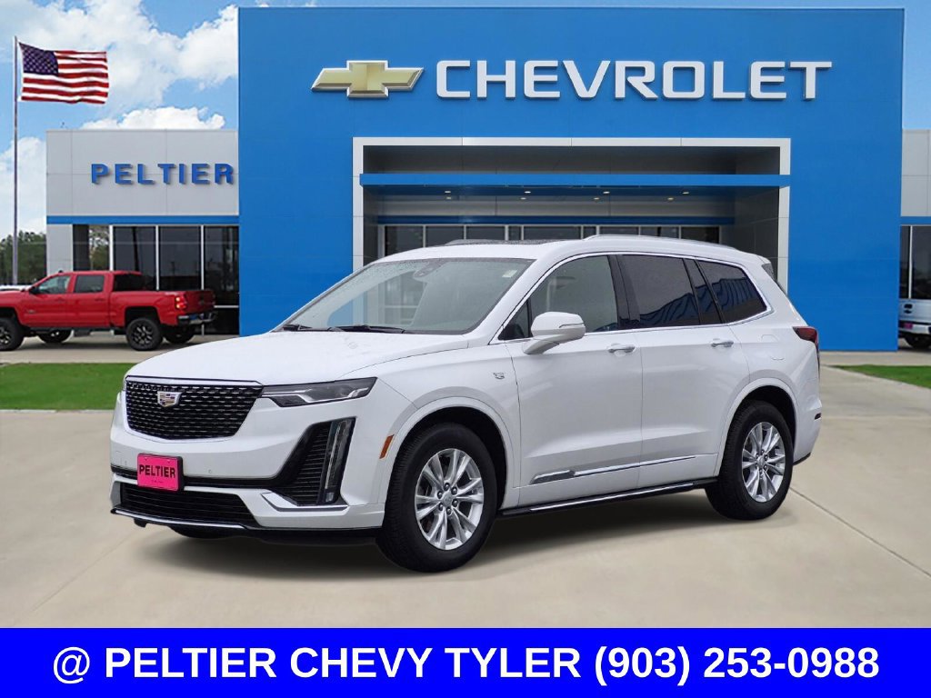Used 2023 Cadillac XT6 Luxury FWD image 3