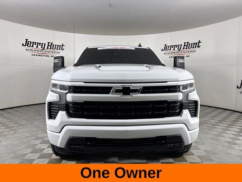 Used 2022 Chevrolet Silverado 1500 RST w/ Convenience Package II AWD/4WD image 3