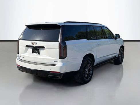 Certified 2025 Cadillac Escalade ESV Sport Platinum AWD/4WD image 5