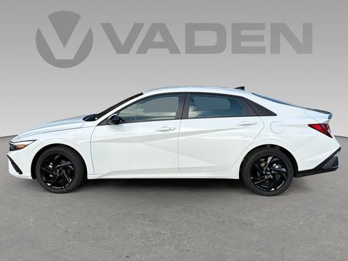 New 2026 Hyundai Elantra Sport image 7