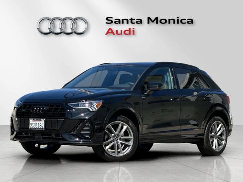 Used 2025 Audi Q3 2.0T Premium w/ Convenience Package image 1
