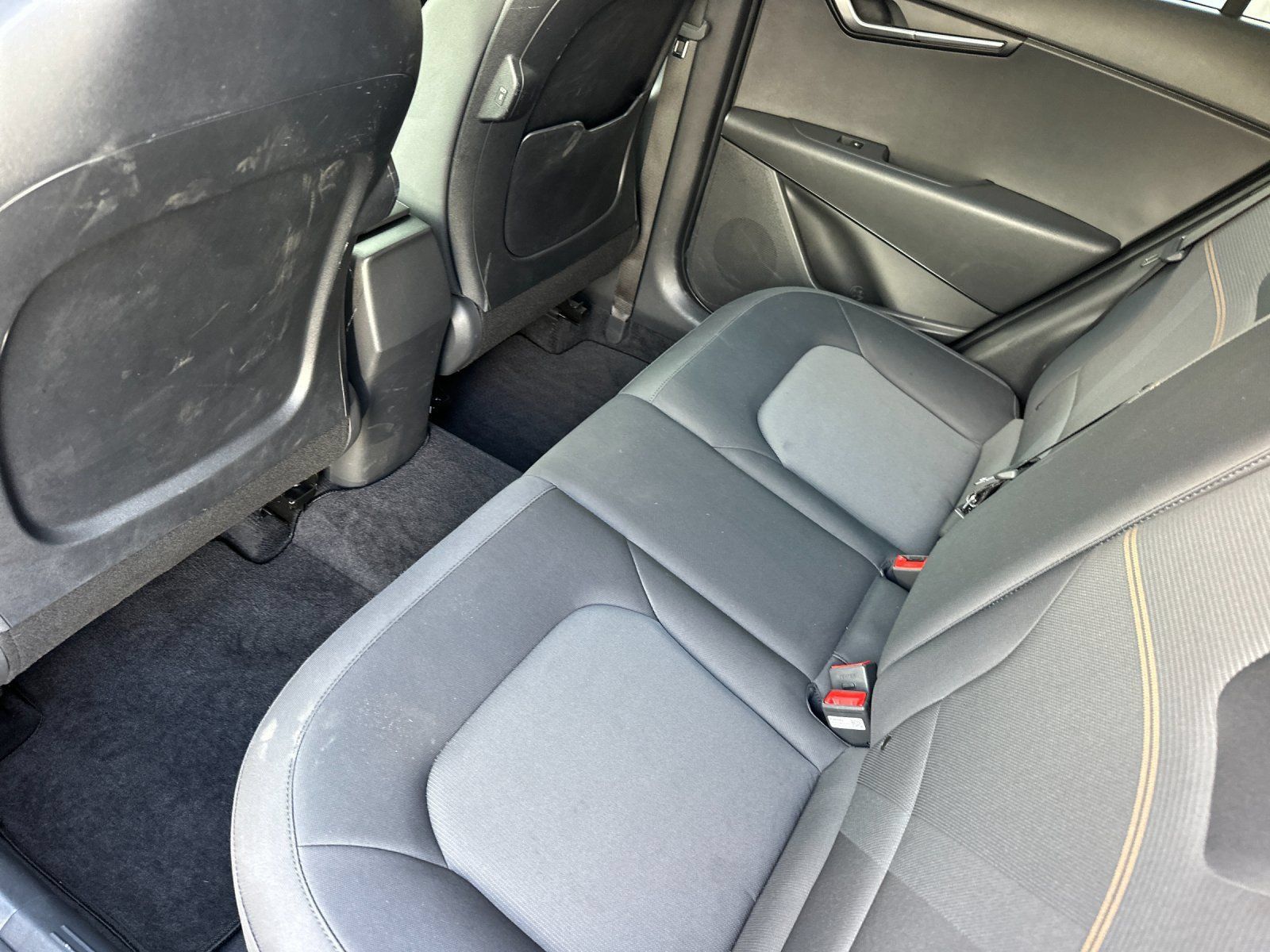 Used 2025 Kia Niro LX FWD image 11