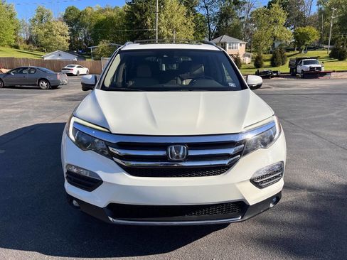 Used 2016 Honda Pilot Touring image 2