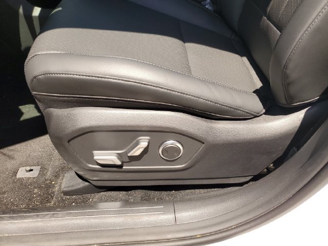 Used 2025 Hyundai Santa Fe XRT AWD/4WD image 18