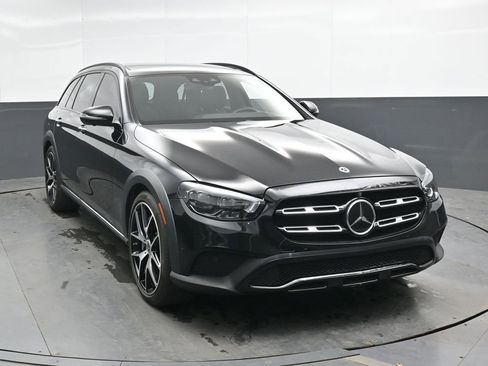 Used 2022 Mercedes-Benz E 450 4MATIC All-Terrain Wagon image 6