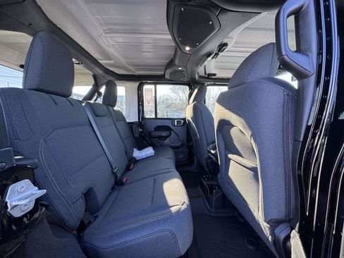 New 2026 Jeep Wrangler Unlimited Sport AWD/4WD image 19