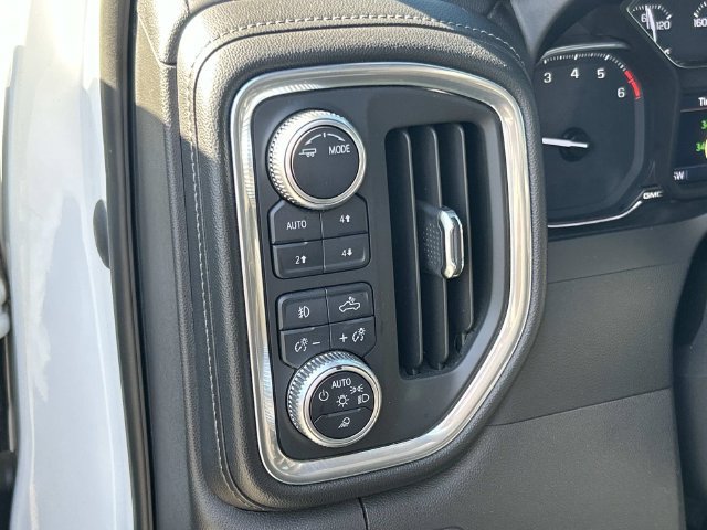 Used 2020 GMC Sierra 1500 SLT AWD/4WD image 34