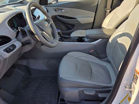 Used 2018 Chevrolet Volt LT w/ LT Driver Confidence Package image 32