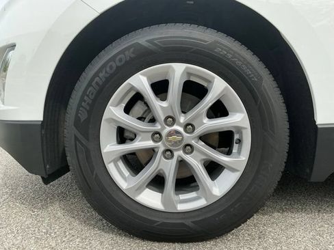 Used 2020 Chevrolet Equinox LT FWD image 14