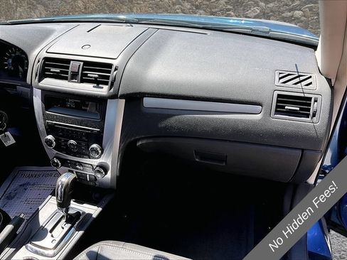 Used 2010 Ford Fusion SEL FWD image 15