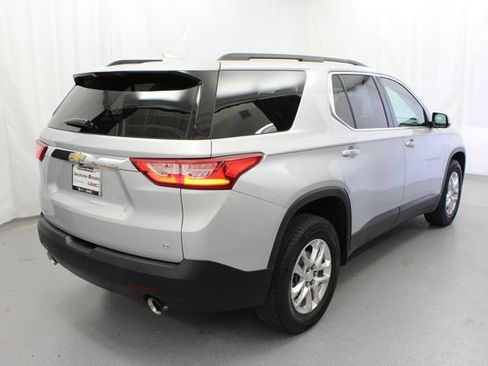 Used 2020 Chevrolet Traverse LT FWD image 12